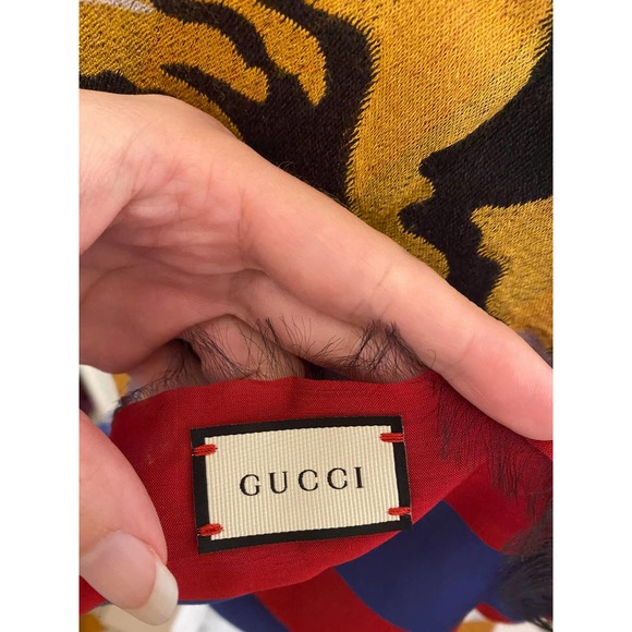 NWT Gucci Shining Tiger Head Red and Blue Stripe Scarf Wrap - Picture 7 of 9